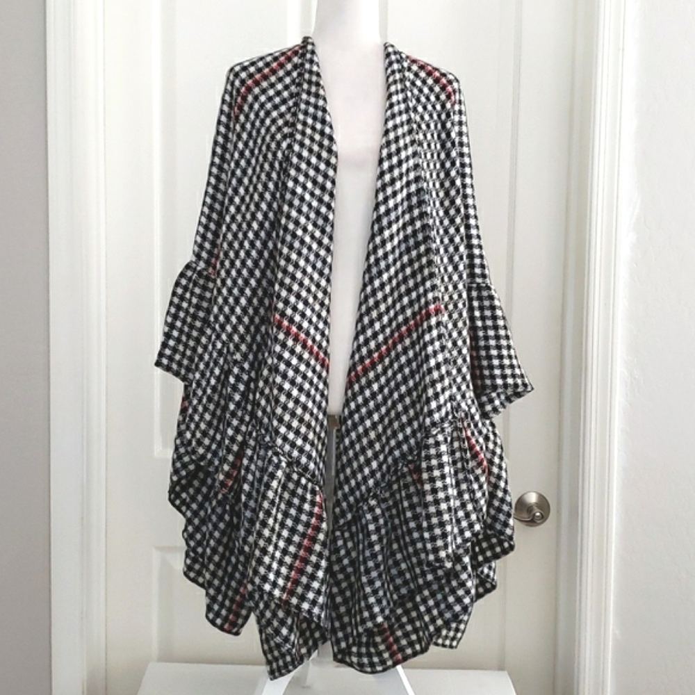 Torrid Black and White Checkered Wrap